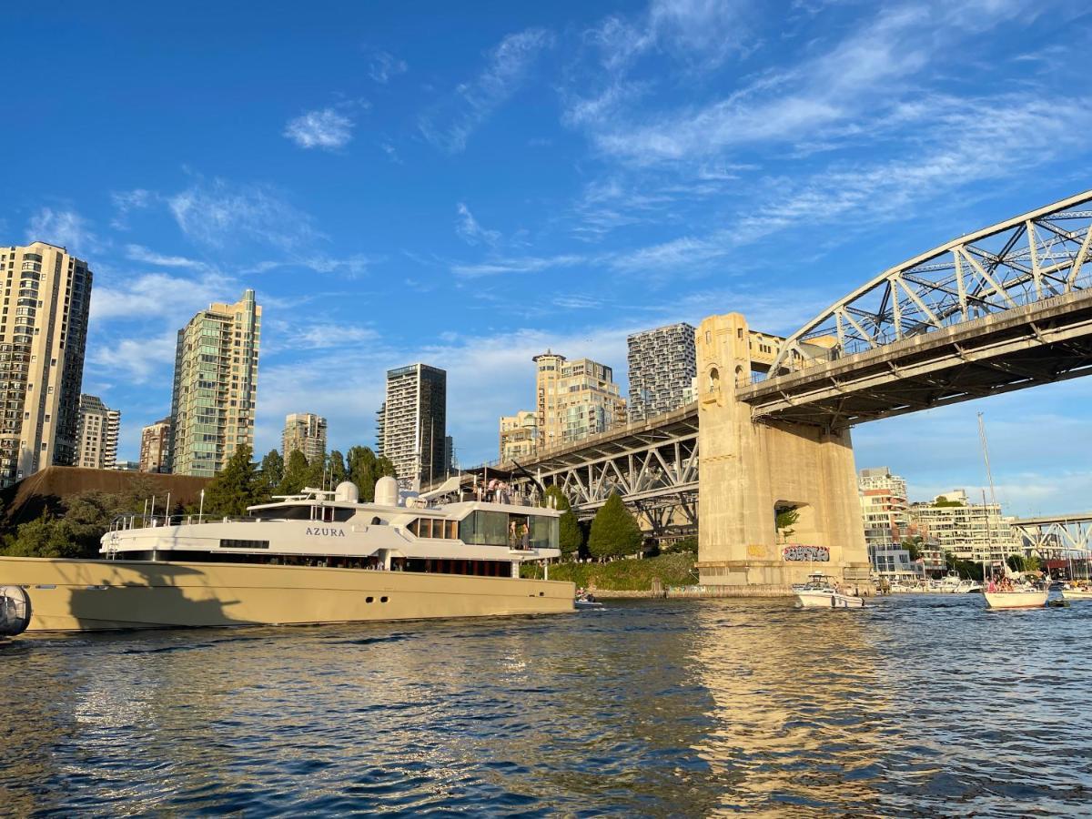 Downtown 1Br Condo At Granville Strip Near English Bay Vancouver Exterior photo