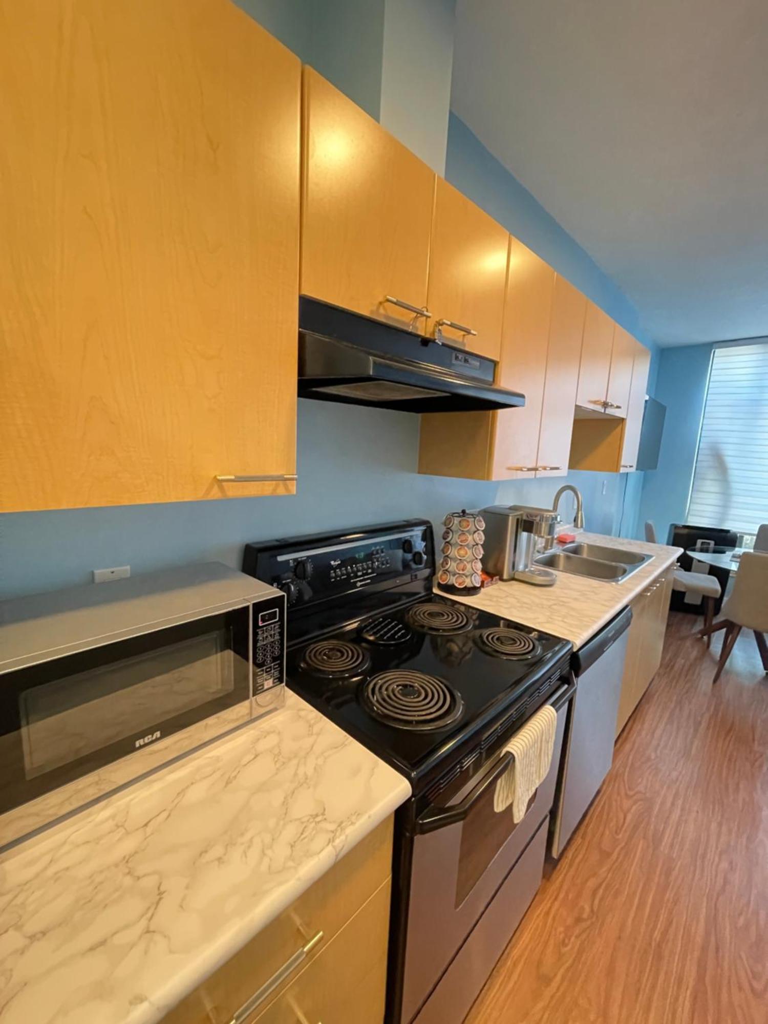Downtown 1Br Condo At Granville Strip Near English Bay Vancouver Exterior photo